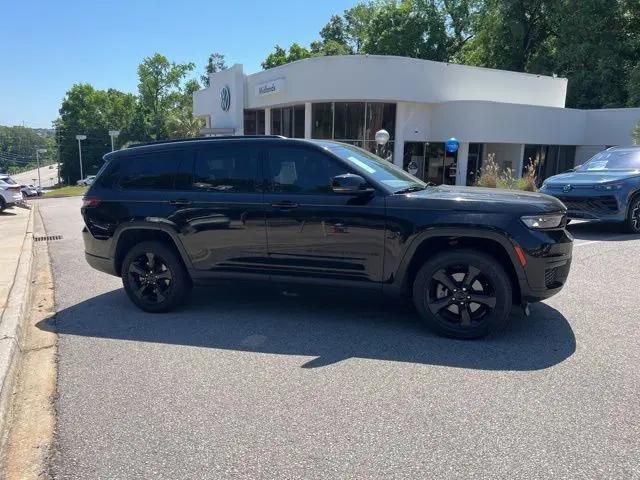 2023 Jeep Grand Cherokee L Altitude 4x4