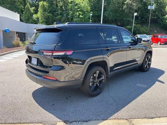 2023 Jeep Grand Cherokee L Altitude 4x4