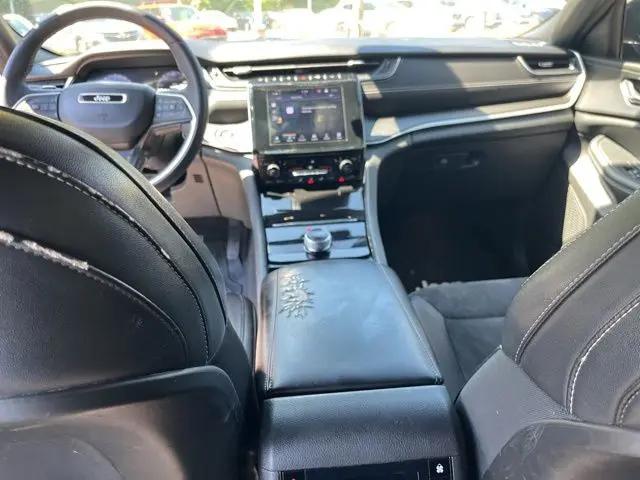 2023 Jeep Grand Cherokee L Altitude 4x4