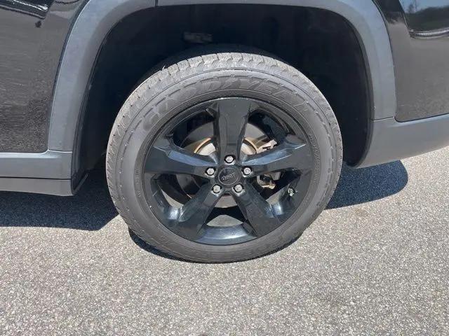 2023 Jeep Grand Cherokee L Altitude 4x4