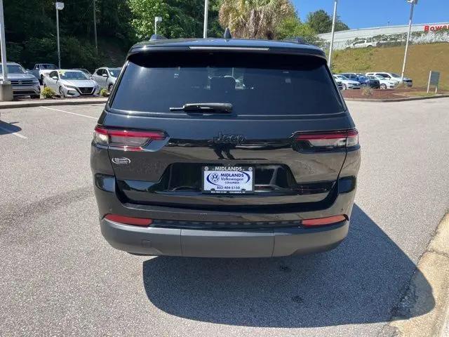 2023 Jeep Grand Cherokee L Altitude 4x4