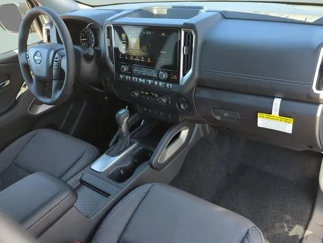 2026 Nissan Frontier Crew Cab SV 4x2
