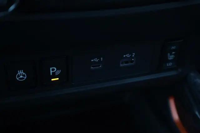 2026 Nissan Frontier Crew Cab Long Bed PRO-4X 4x4