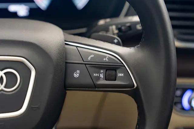 2023 Audi Q5 Premium Plus 45 TFSI S line quattro