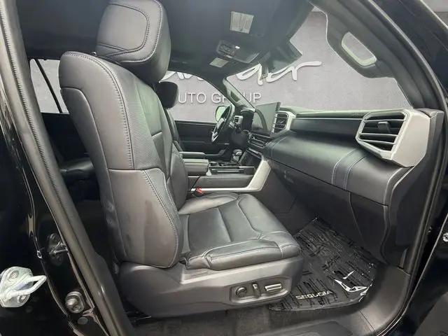 2025 Toyota Sequoia Platinum