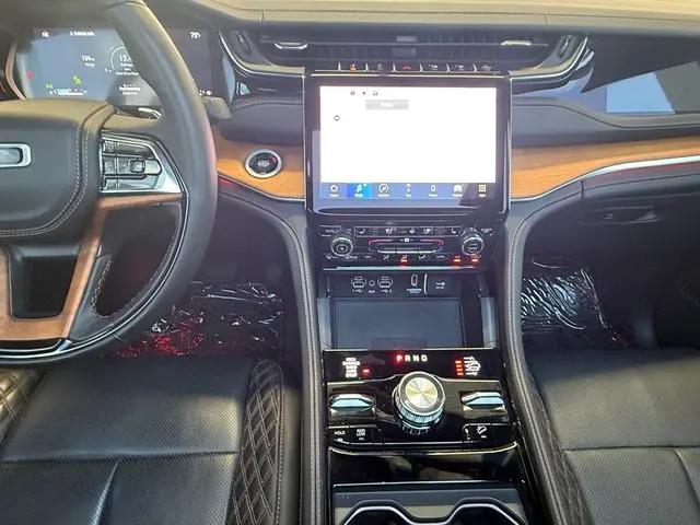 2023 Jeep Grand Cherokee L Summit Reserve 4x4