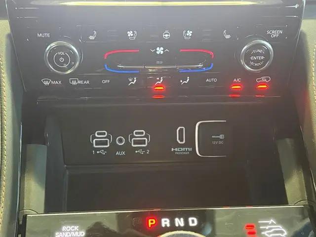2023 Jeep Grand Cherokee L Summit Reserve 4x4