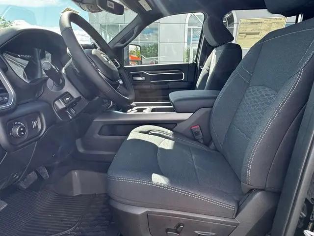 2026 Ram 2500 Big Horn Crew Cab 4x4 6'4" Box