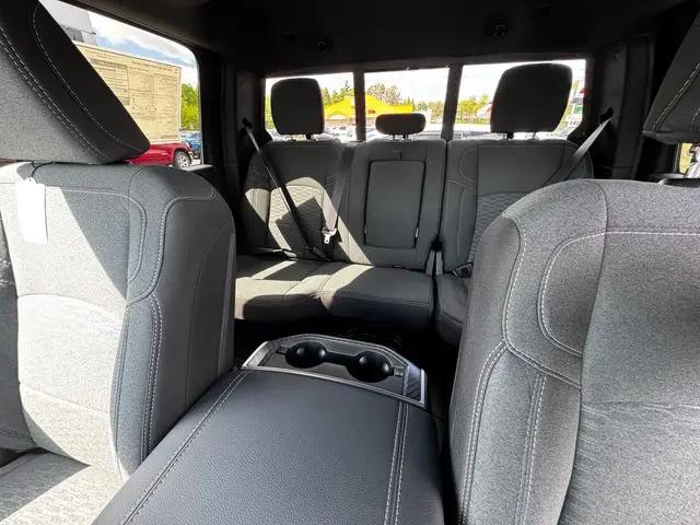 2026 Ram 2500 Big Horn Crew Cab 4x4 6'4" Box