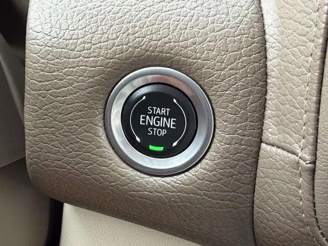 2024 GMC Yukon XL 4WD Denali