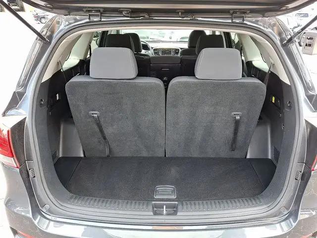 2020 Kia Sorento 2.4L LX