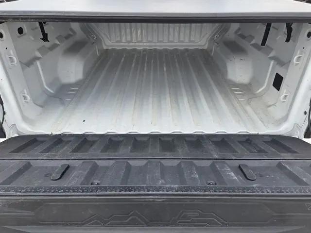 2024 Chevrolet Colorado 2WD LT