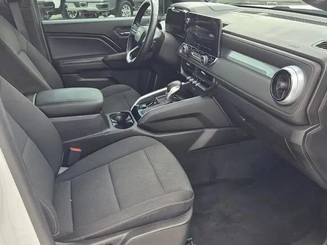2024 Chevrolet Colorado 2WD LT