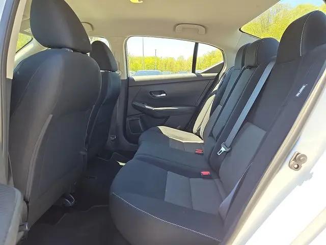 2020 Nissan Sentra SV Xtronic CVT