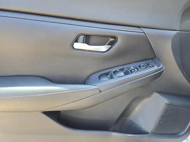 2020 Nissan Sentra SV Xtronic CVT