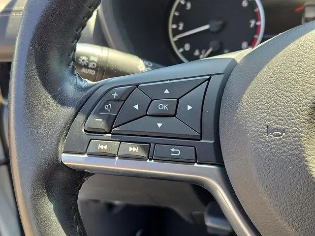 2020 Nissan Sentra SV Xtronic CVT