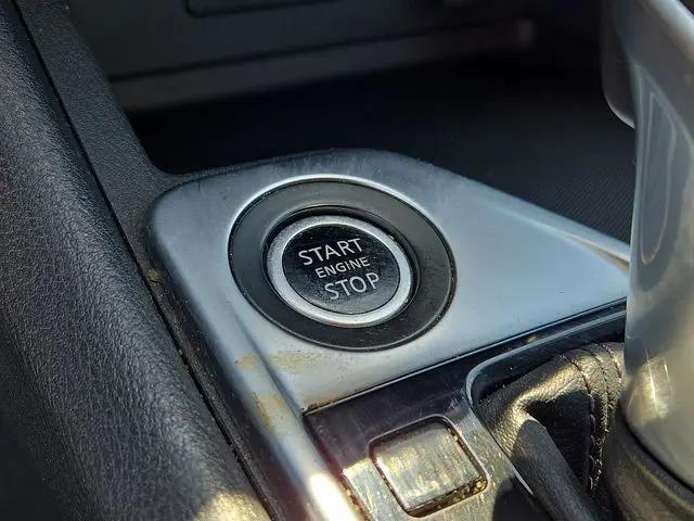 2020 Nissan Sentra SV Xtronic CVT