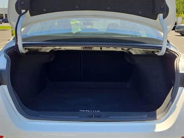 2020 Nissan Sentra SV Xtronic CVT