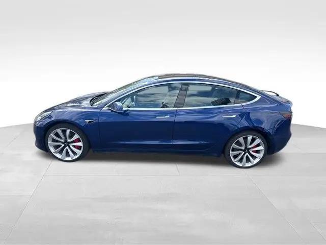 2019 Tesla Model 3 Performance