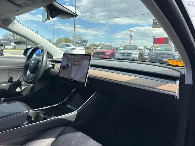 2019 Tesla Model 3 Performance