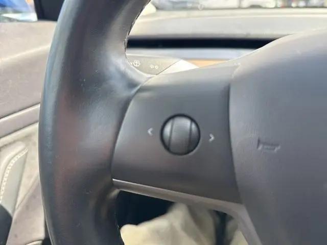2019 Tesla Model 3 Performance