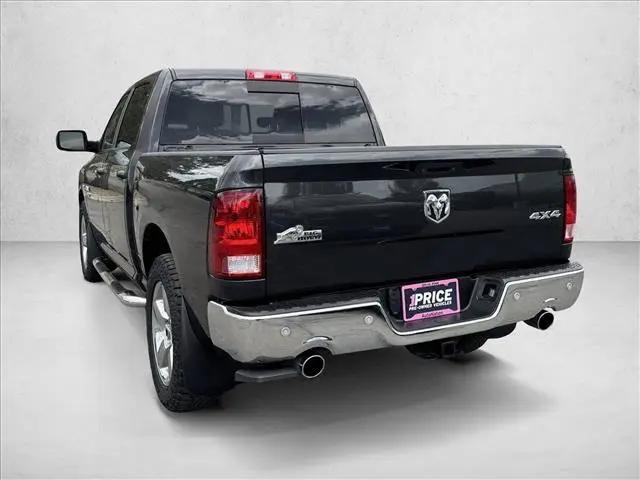 2017 Ram 1500 Big Horn Crew Cab 4x4 5'7" Box