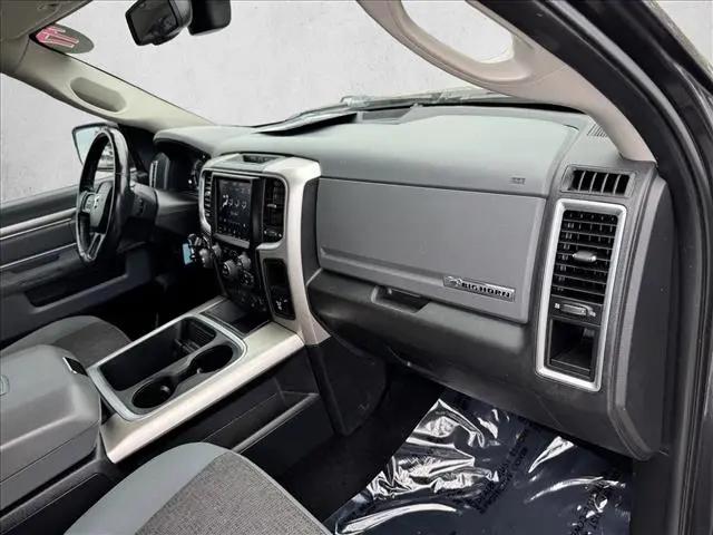 2017 Ram 1500 Big Horn Crew Cab 4x4 5'7" Box