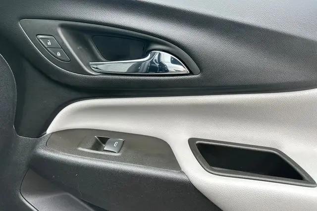 2023 Chevrolet Equinox FWD LS