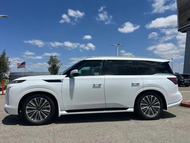 2026 INFINITI QX80 LUXE