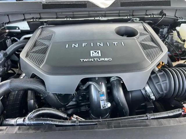 2026 INFINITI QX80 LUXE
