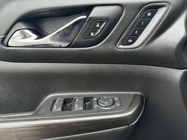 2020 GMC Acadia FWD SLT