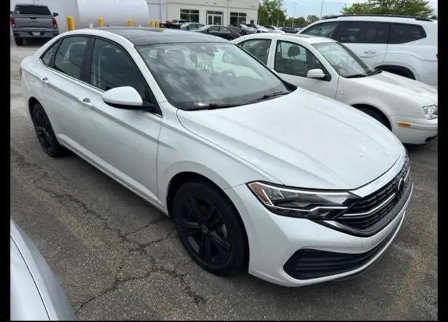 2023 Volkswagen Jetta 1.5T SE