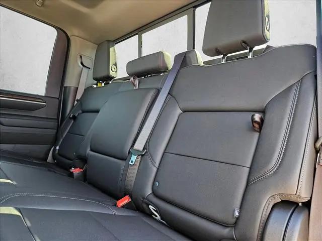 2026 Chevrolet Silverado 2500HD Crew Cab, Standard Bed, LT, 4WD