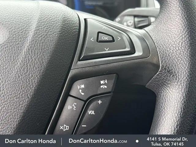 2022 Ford Edge SE