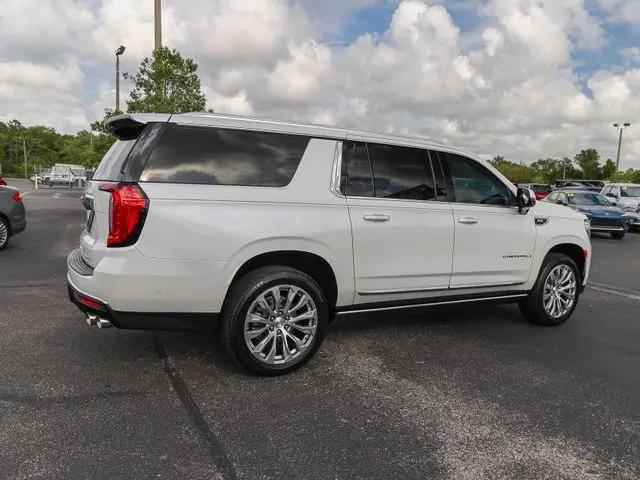 2024 GMC Yukon XL 4WD Denali