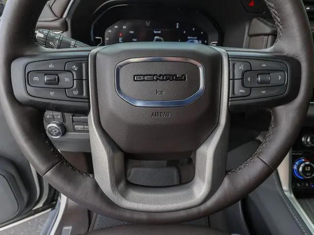 2024 GMC Yukon XL 4WD Denali