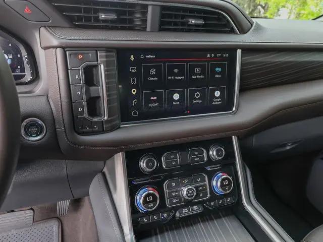 2024 GMC Yukon XL 4WD Denali