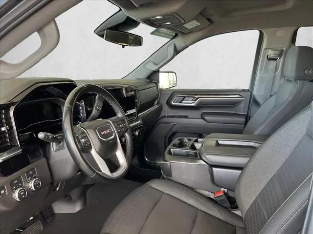 2025 GMC Sierra 1500 4WD Crew Cab Short Box Elevation with 3VL