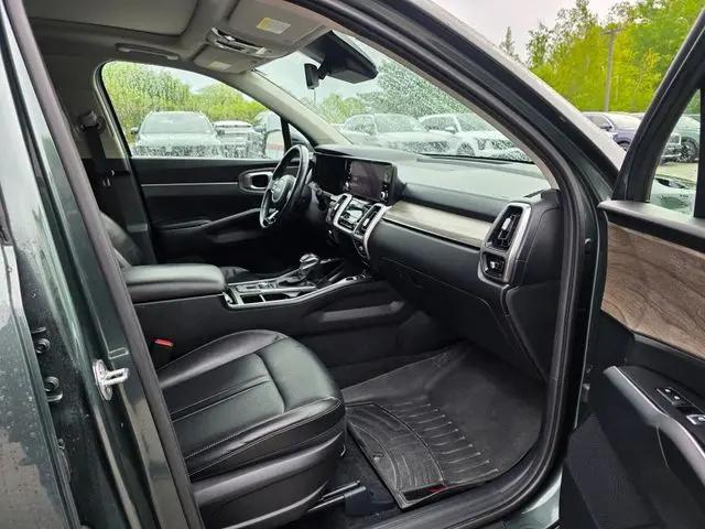 2022 Kia Sorento X-Line EX