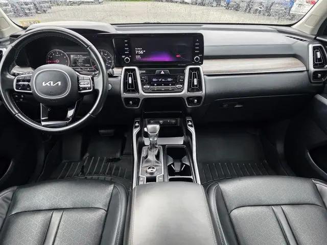 2022 Kia Sorento X-Line EX