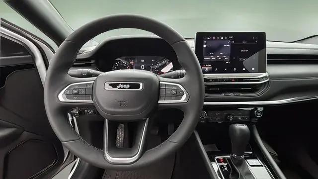 2023 Jeep Compass Altitude 4x4