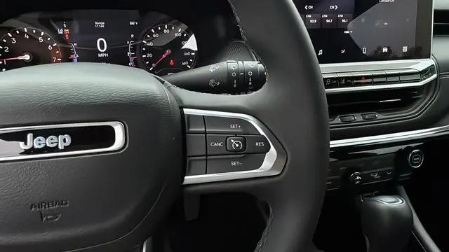 2023 Jeep Compass Altitude 4x4