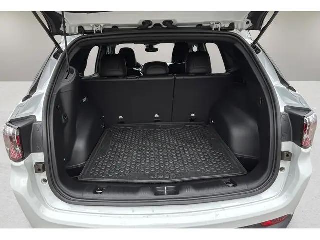 2023 Jeep Compass Altitude 4x4