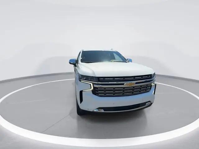 2022 Chevrolet Suburban 4WD Premier
