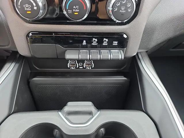 2026 Ram 1500 Lone Star Crew Cab 4x2 57 Box