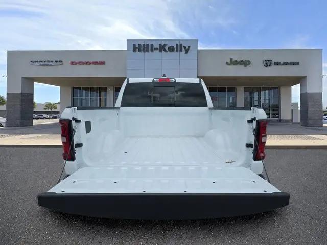 2026 Ram 1500 Lone Star Crew Cab 4x2 57 Box