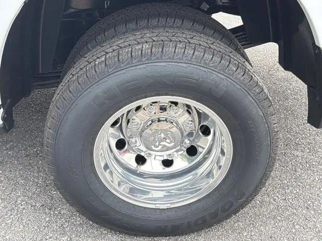 2026 Ram 3500 Laramie Crew Cab 4x4 8' Box