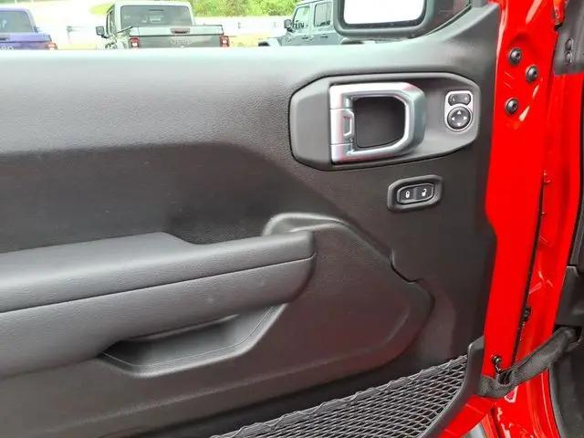 2026 Jeep Wrangler 4-Door Willys 4x4