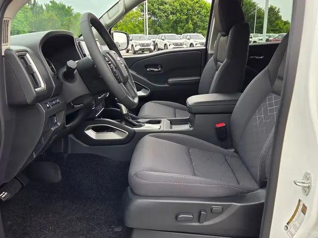 2026 Nissan Frontier Crew Cab SV 4x2