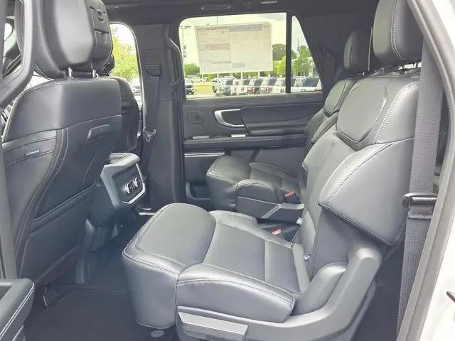 2026 Ford Expedition Max Platinum MAX